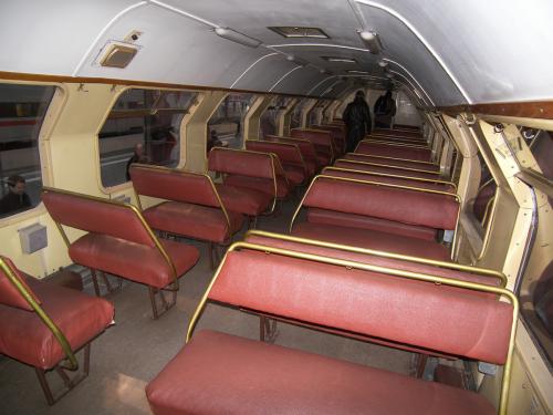 im oberen Doppelstockwagen