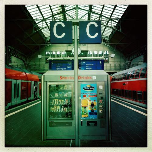 863A8FF7-FB95-4A1B-AD65-01EFC53D22AA